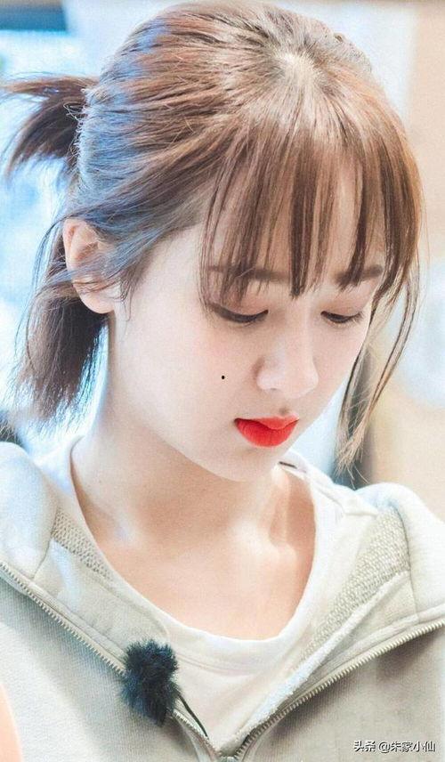 娱乐吃瓜杨紫赵丽颖,娱乐圈的“瓜王”对决，谁才是真正的吃瓜达人？